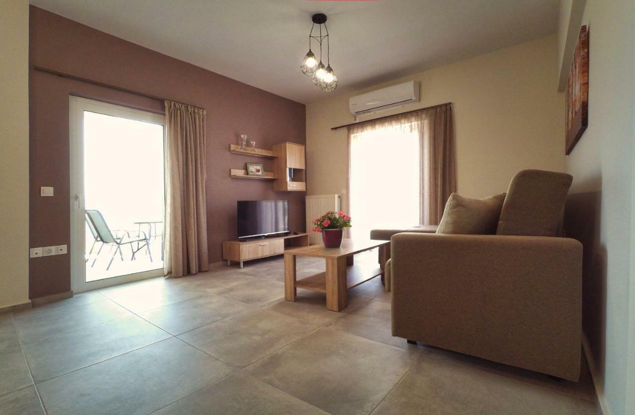 Tonia'S Apartment Kíssamos Dış mekan fotoğraf