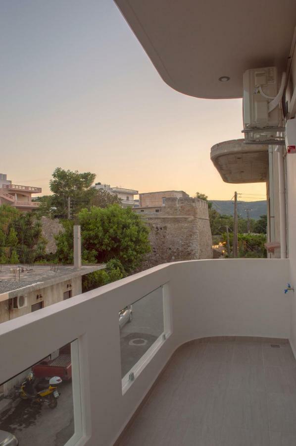 Tonia'S Apartment Kíssamos Dış mekan fotoğraf